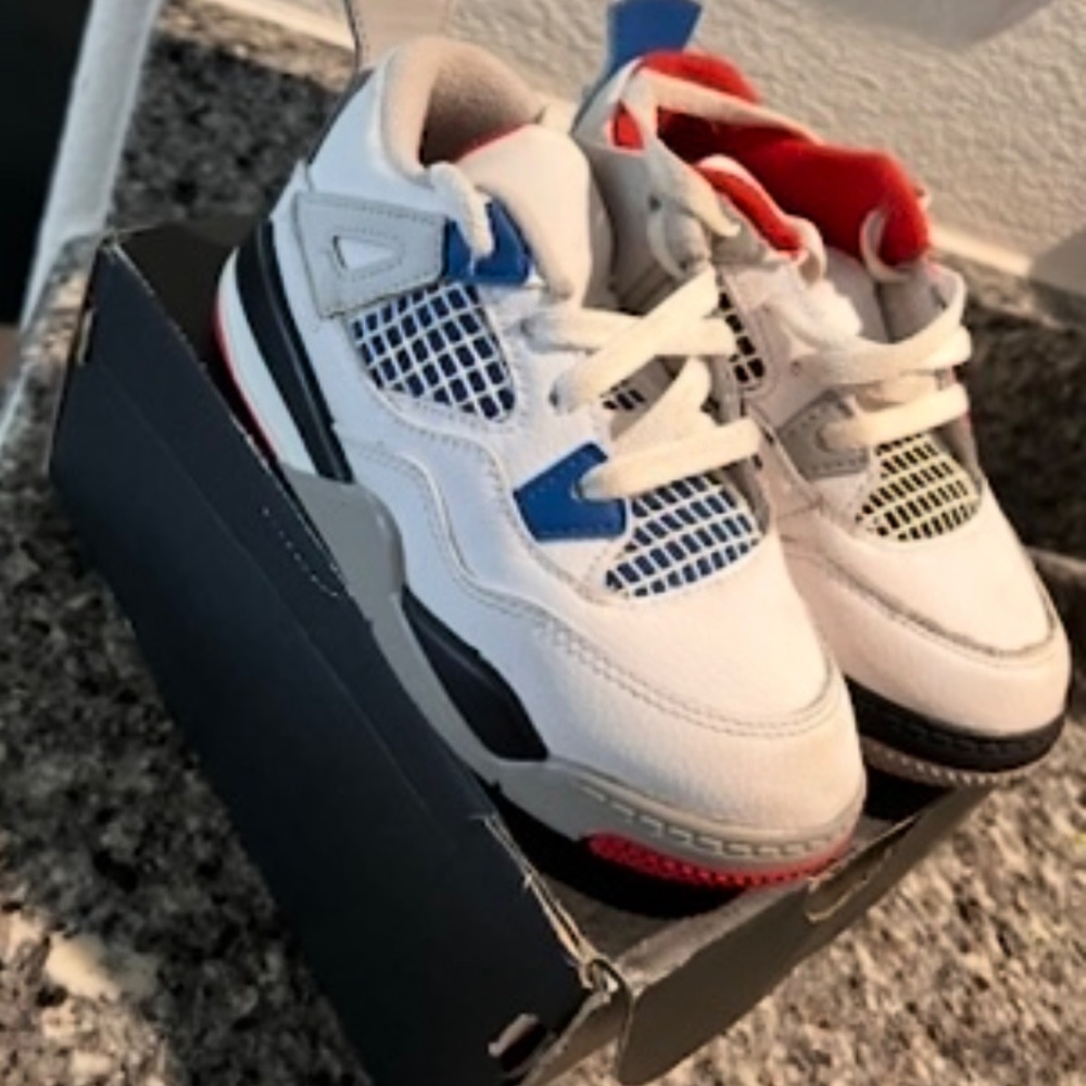 Shoes - Picture 2 of 2